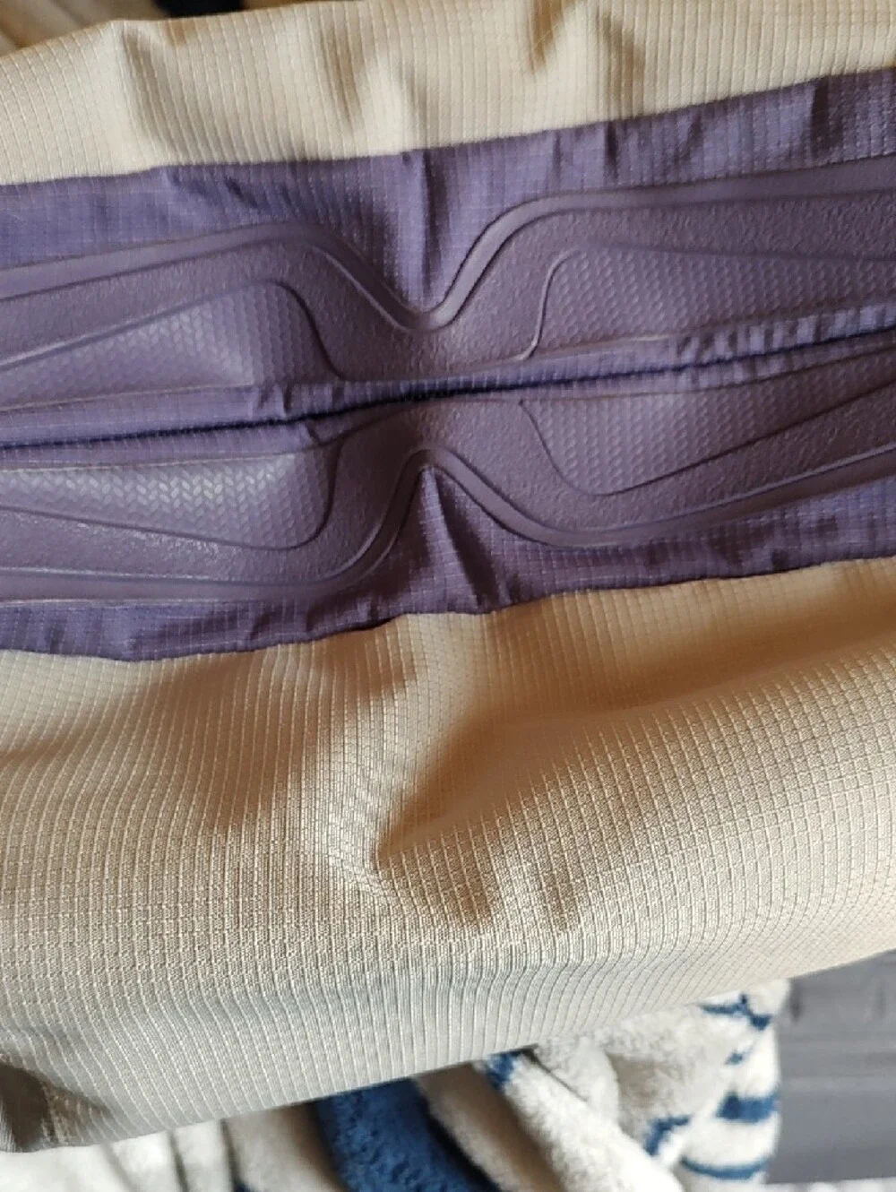 Keen Lavender & Light Gray Crossbody Hobo Computer Commuter Bag. Pockets Galore!
